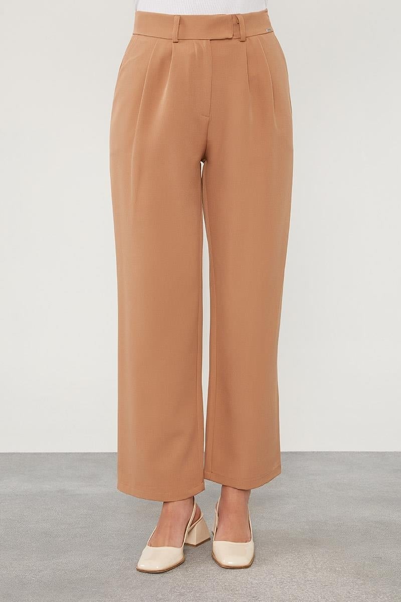Lêvi D'or Camel Plise Detaylı Kumaş Pantolon