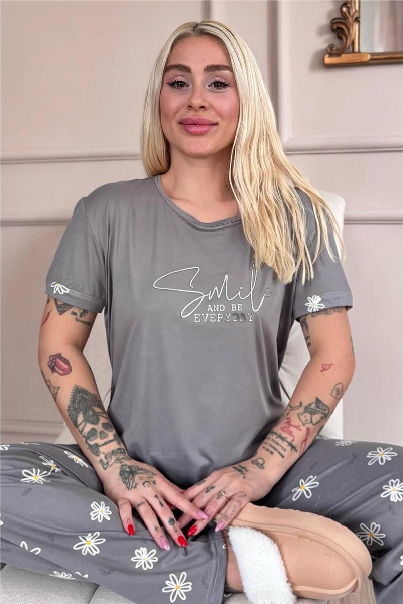 Gri Smile Everyday Desenli Bambu Kısa Kol Kadın Pijama Takımı