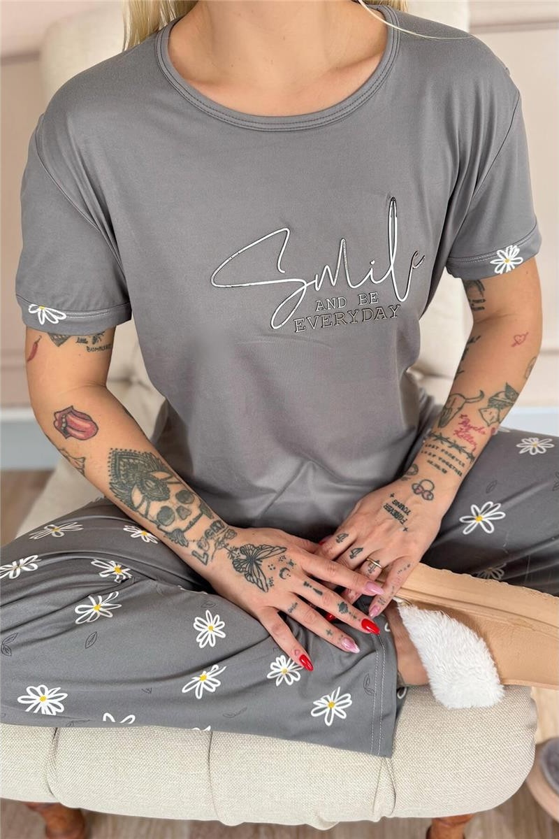 Gri Smile Everyday Desenli Bambu Kısa Kol Kadın Pijama Takımı görsel 5