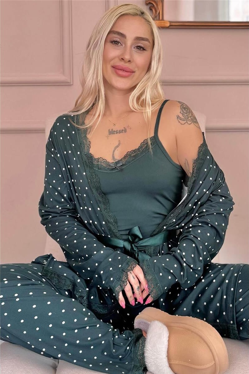 Pijama Evi Kadın Pijama Takımı Siyah Mini Puan Desenli Bambu Sabahlık ile Konfor Sunar
