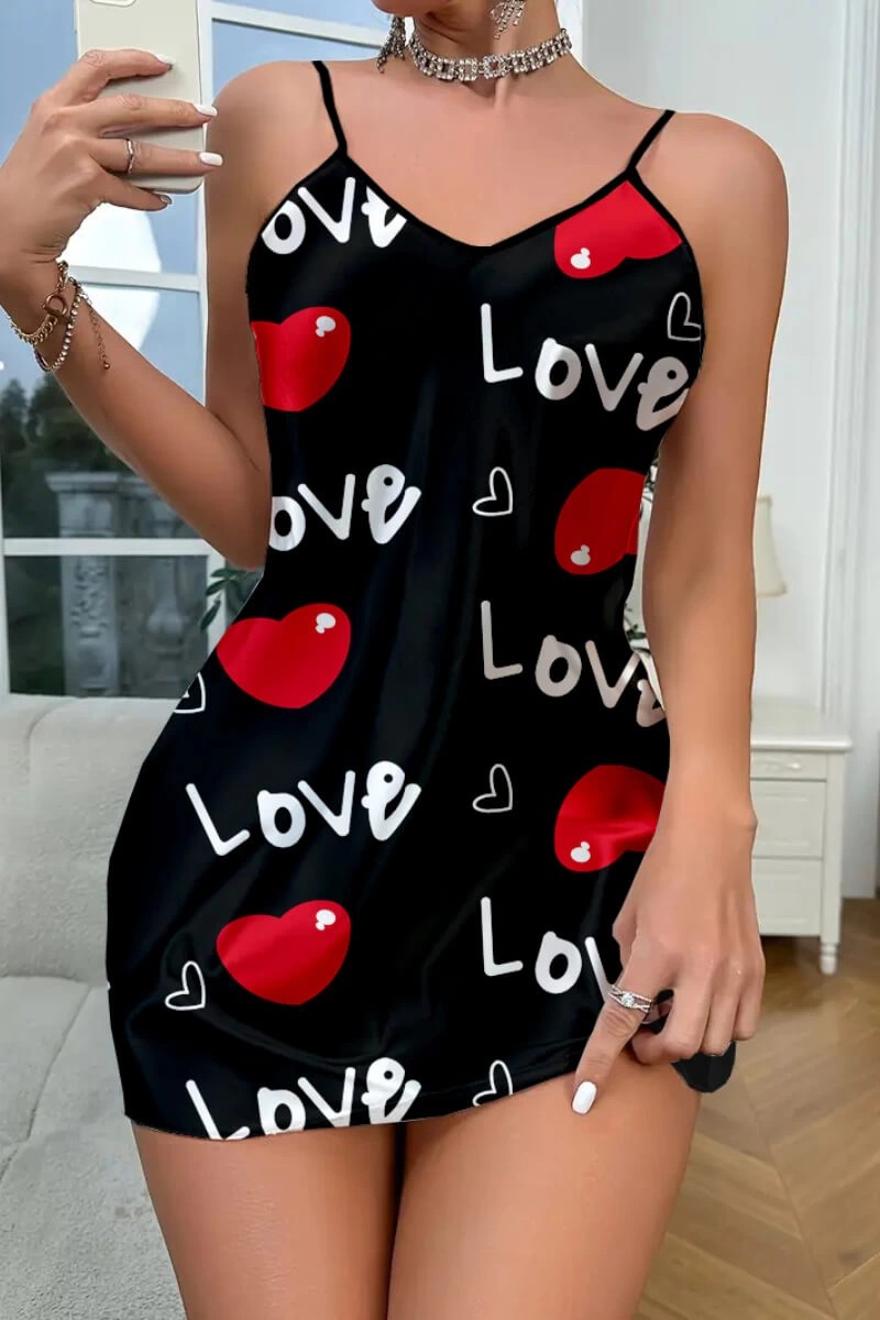 Leyna Love Desenli Siyah Saten Gecelik