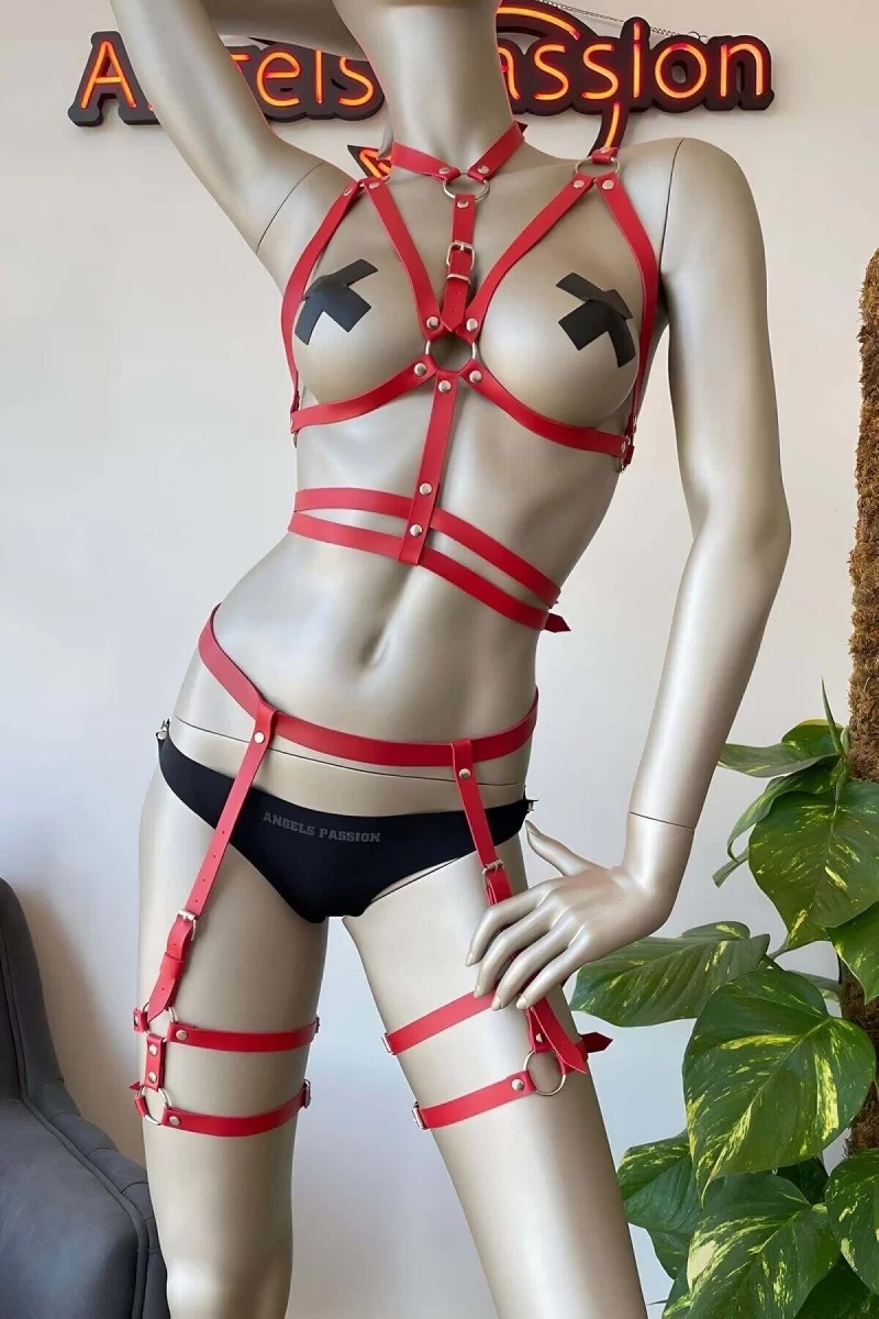 bebekokusu Kırmızı Fantezi Deri Jartiyer Harness Takım