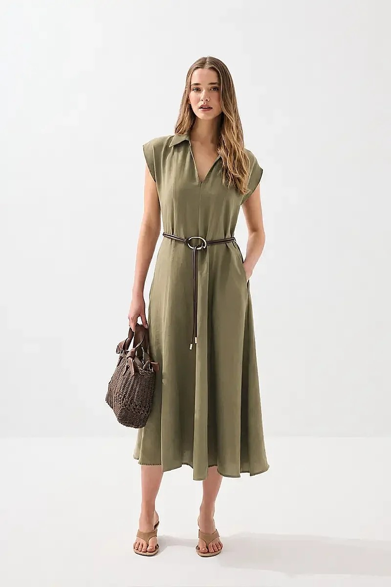 Gusto Yakalı Kemerli Uzun Tencel Elbise - Lacivert