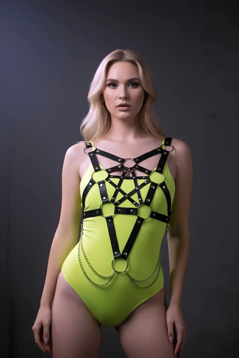 Aesco Zincir Detaylı Şık Deri Göğüs Harness, Büstiyer Harness, Deri Göğüs Harness- BRF1399