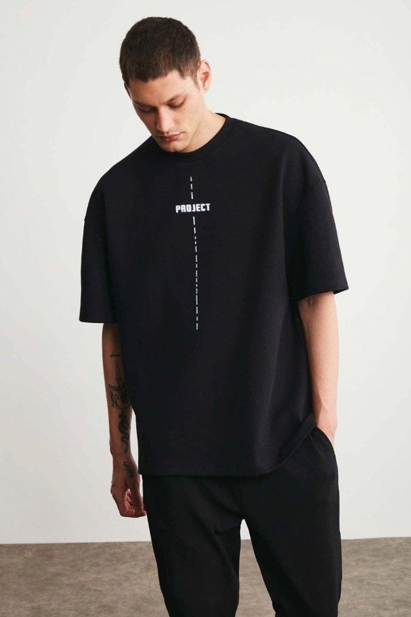 Fantastik Store Erkek Baskılı T-Shirt Kısa Kol Bisiklet Yaka Regular Fit Rahat Kalıp Tişört - Siyah