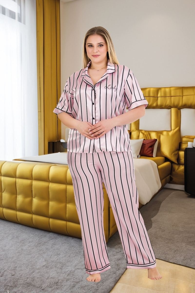 bebekokusu Büyük Beden Şık Tasarım Pembe Siyah Çizgili Düğmeli Kısa Kol Lüx Saten Pijama Takımı görsel 2