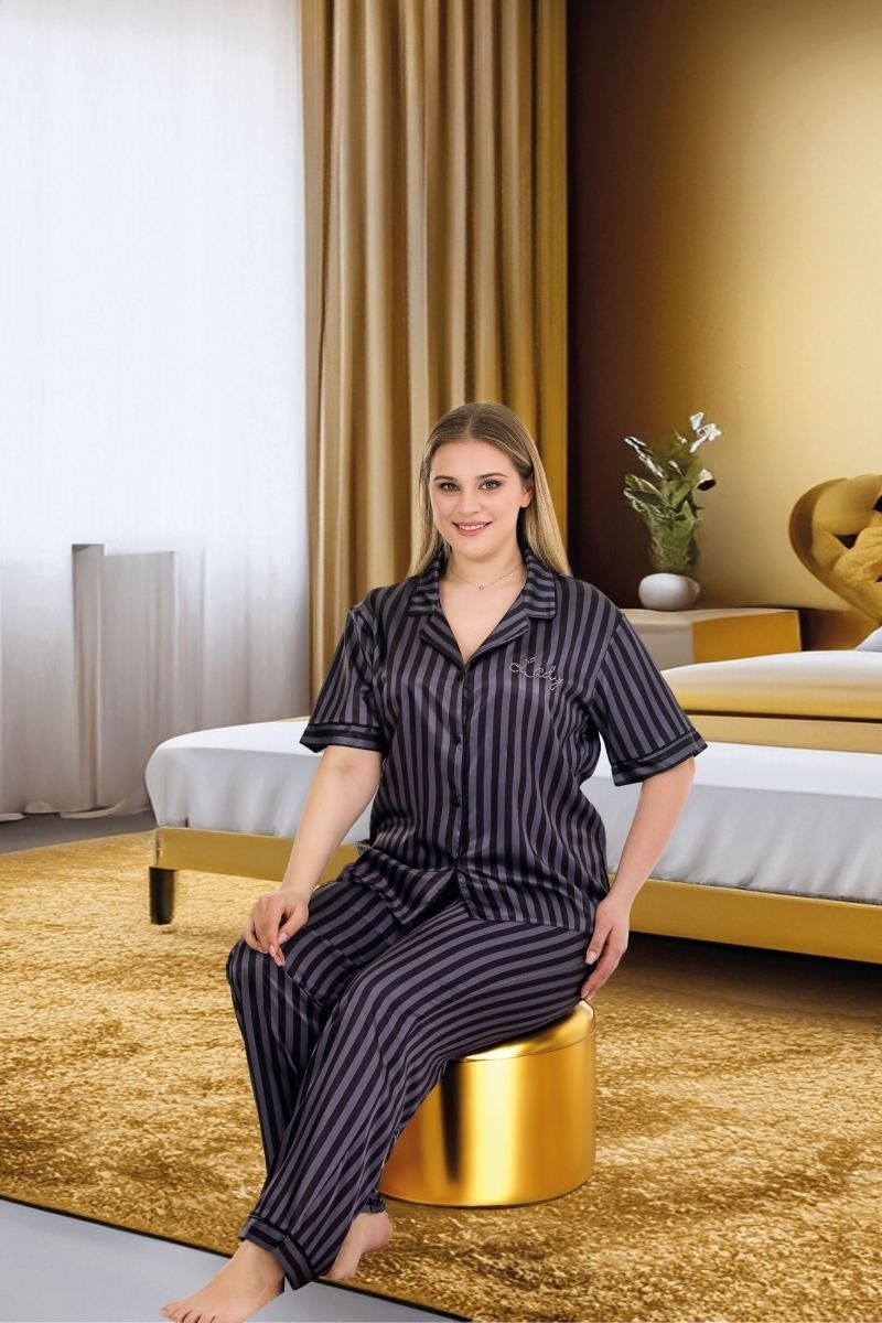 bebekokusu Büyük Beden Şık Tasarım Siyah Çizgili Düğmeli Kısa Kol Lüx Saten Pijama Takımı