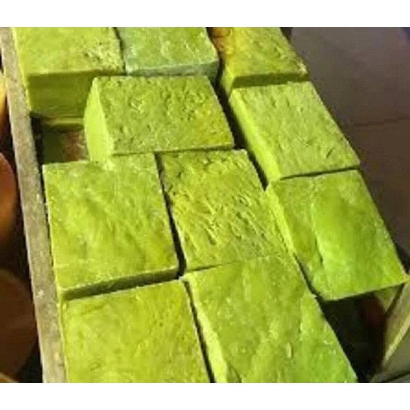 Tpm 1kg Doğal El Yapımı Siirt Yeşil Bıttım Sabunu