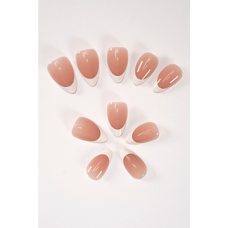 Pop Beauty 24 Adet Takma Tırnak Seti Beyaz Renk ve Zararsız Yapıştırıcı ile Profesyonel Kalite