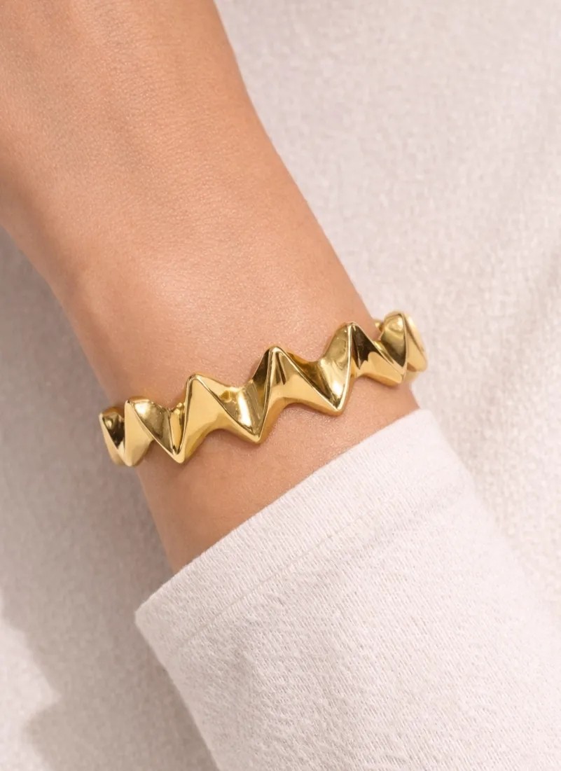 Kızılay Kuyumcusu 22 Ayar Altın Zikzak Modeli  Kelepçe Bilezik 12.01 gr KLP1111