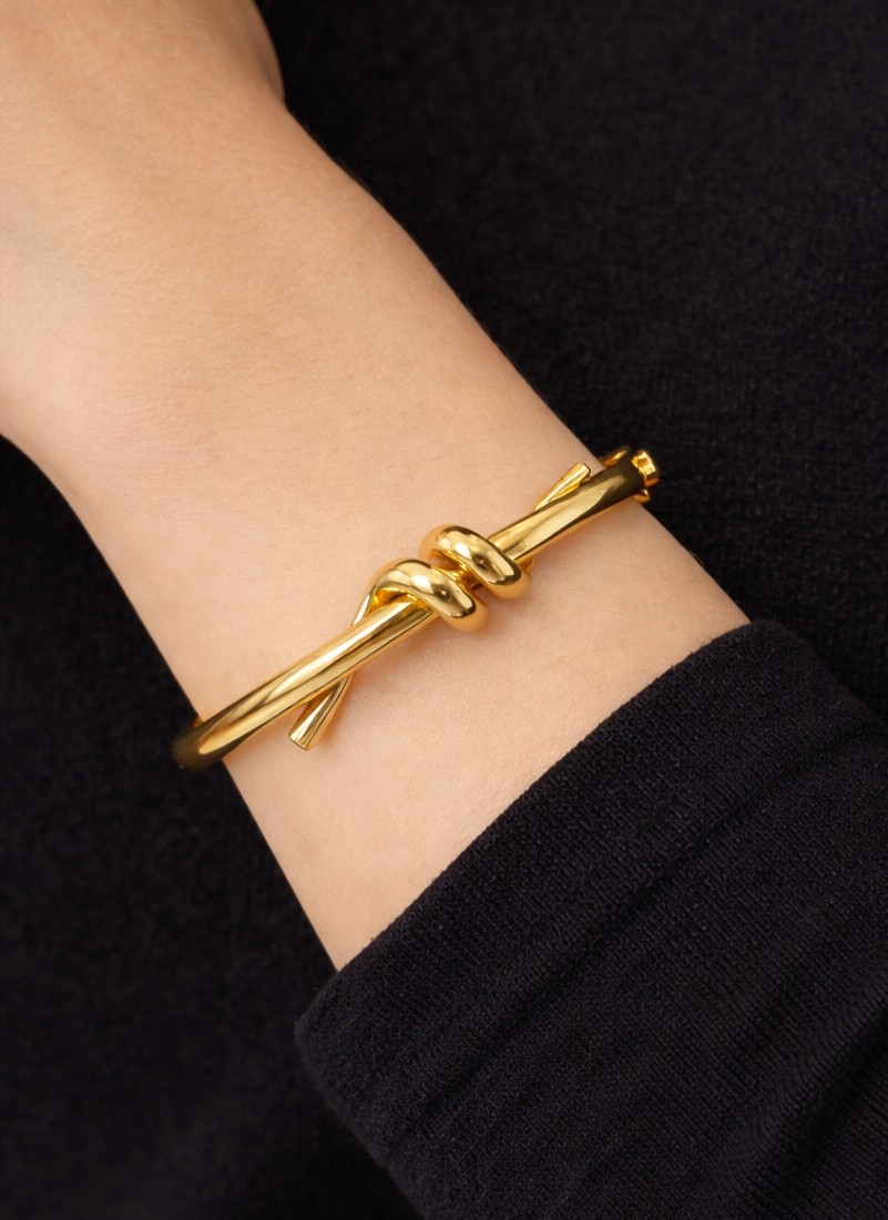 Kızılay Kuyumcusu 22 Ayar Altın Düğüm Model Günlük Kelepçe Bilezik 11.82 gr KLP2246