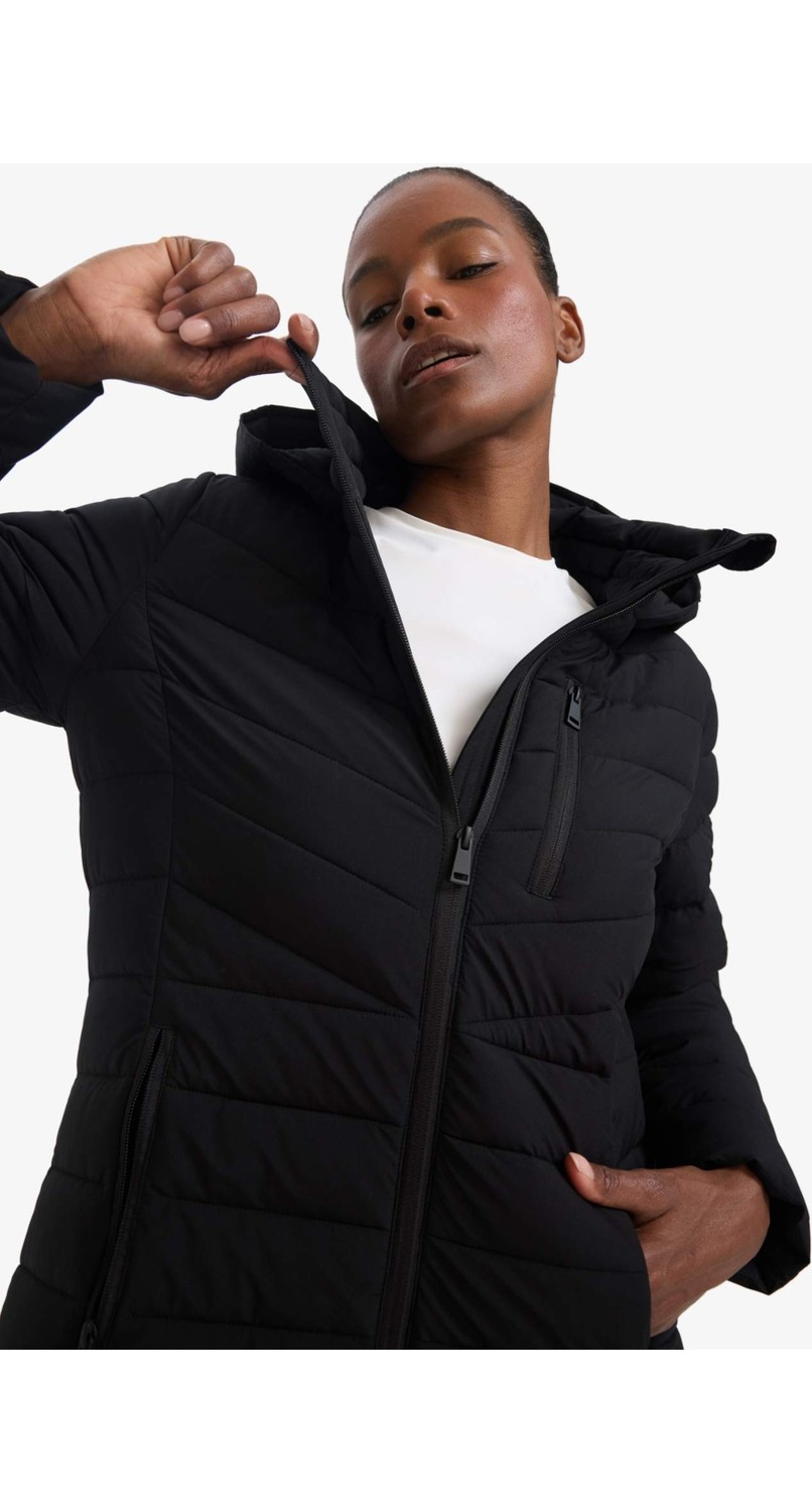 DeFacto Rüzgar Geçirmez Su İtici Regular Fit Kapüşonlu Şişme Parka Mont C6035AX25WN görsel 5