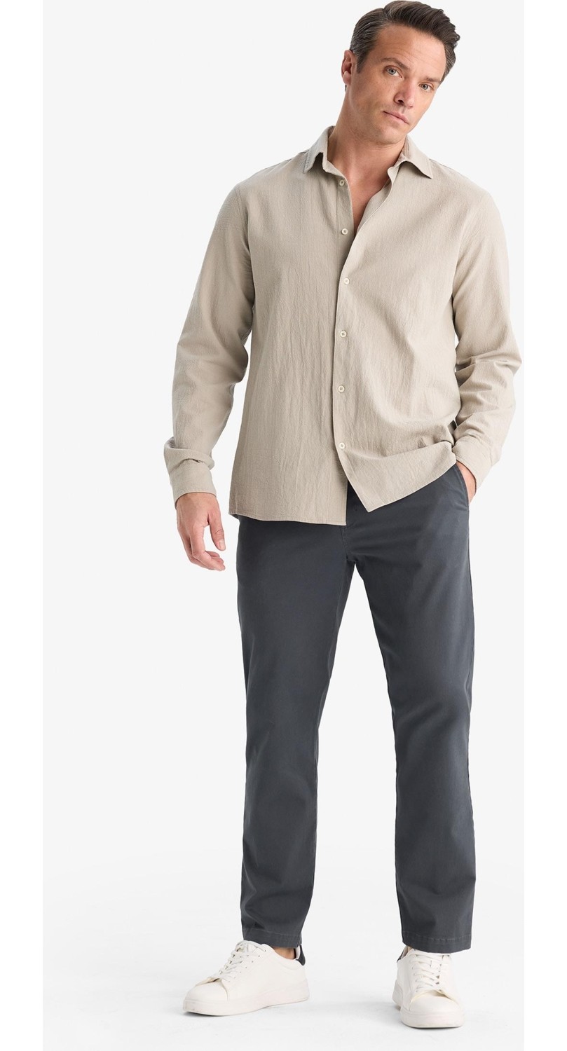 DeFacto Regular Fit Normal Kesim Cepli Düz Paça Chino Pantolon D7349AX25AU görsel 3
