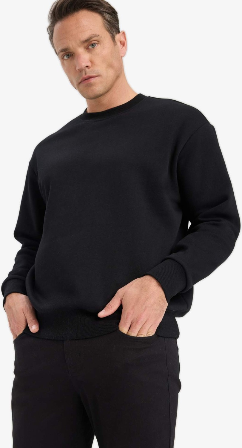 DeFacto Relax Fit Bisiklet Yaka Kalın İçi Yumuşak Tüylü Basic Düz Sweatshirt T5139AZ25AU