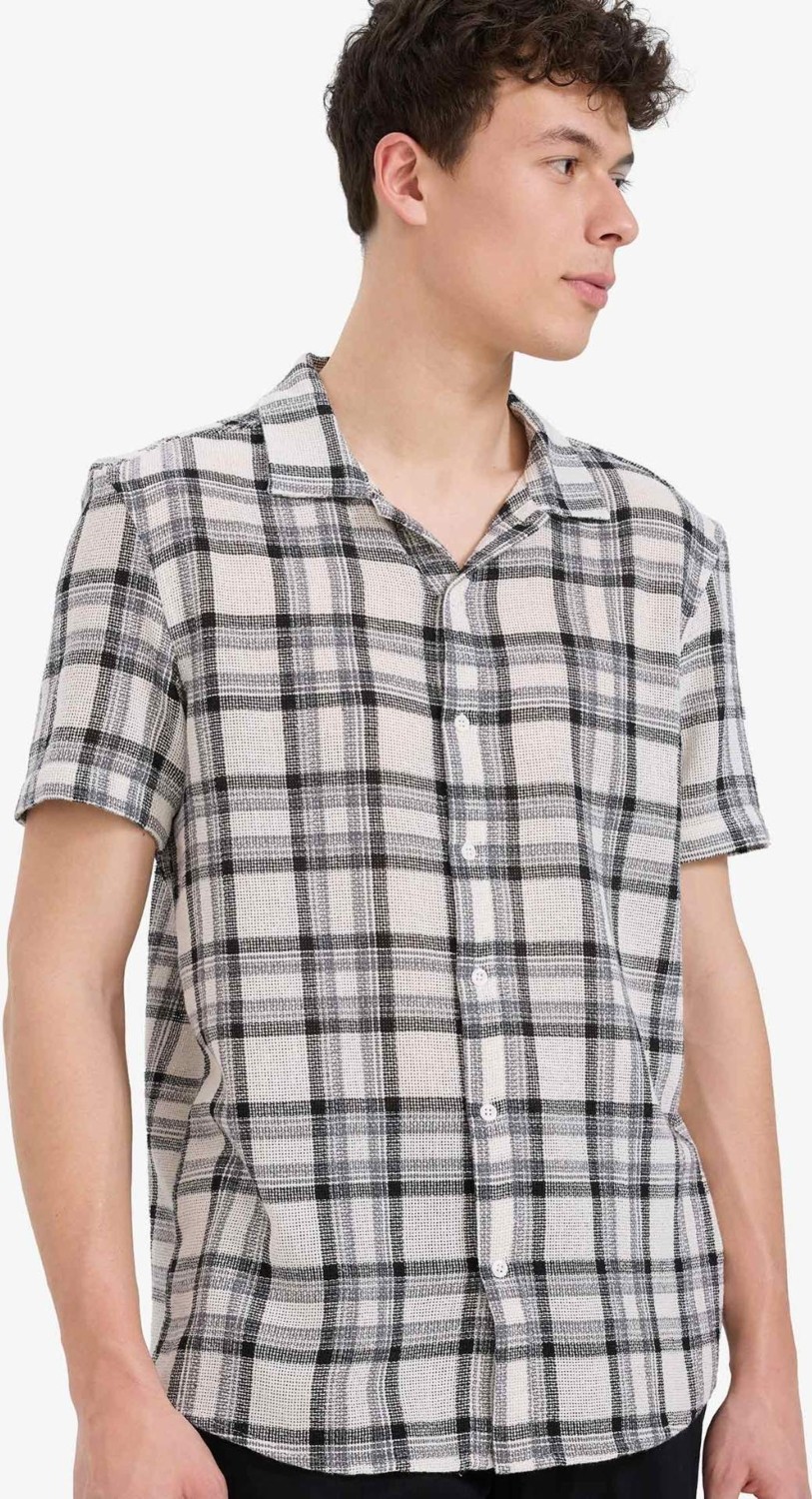 DeFacto Regular Fit Polo Yaka Kareli Yazlık Pamuklu Kısa Kollu Gömlek D7661AX25SP