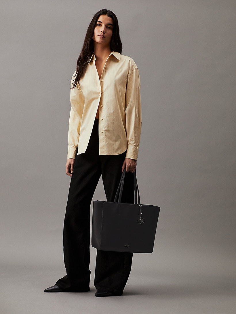 Calvin Klein Kadın Ck Must Shopper Çanta görsel 2