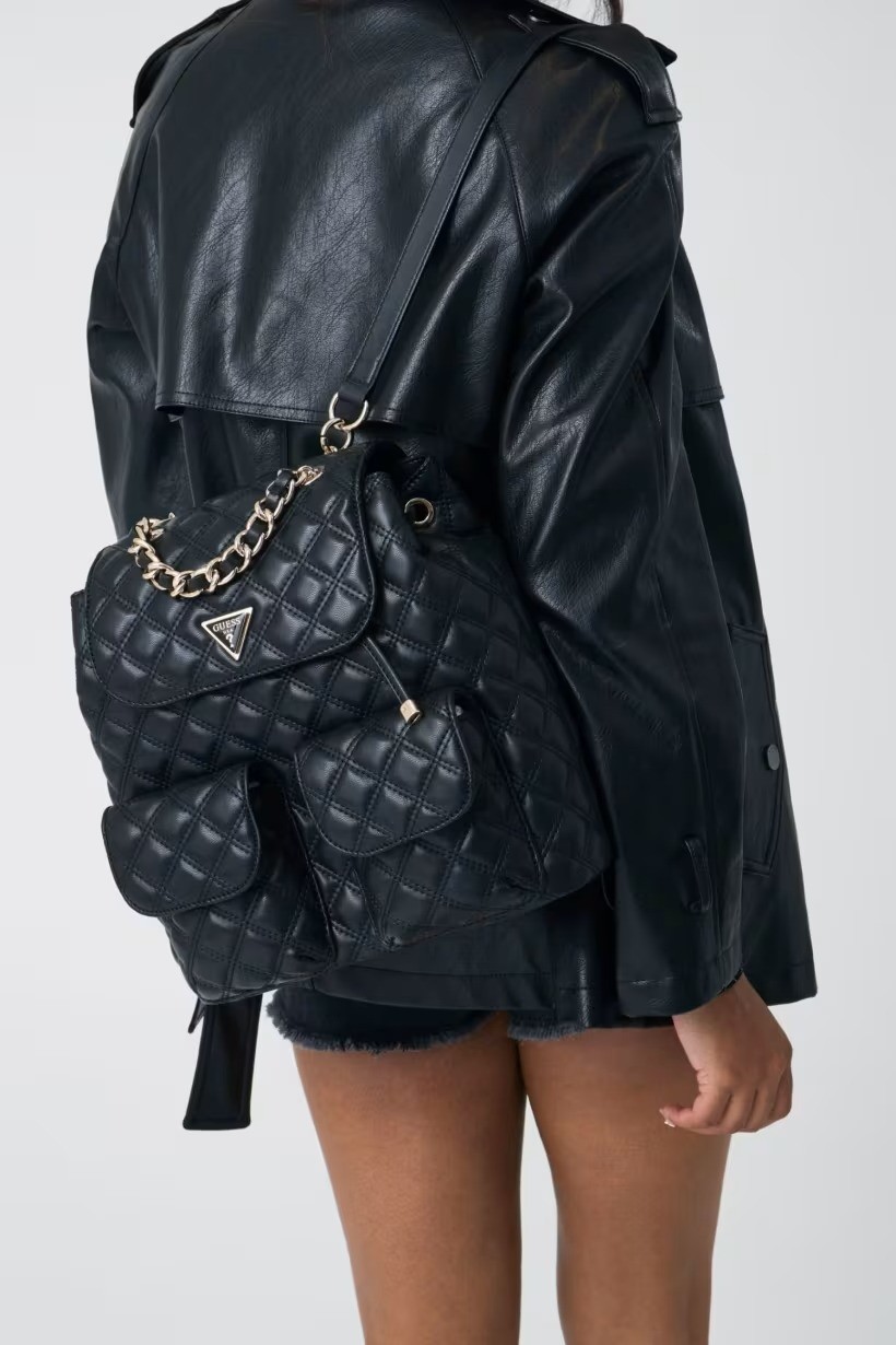 Guess Giully Kapitoneli Sırt ÇANTASI-QG967333 görsel 5