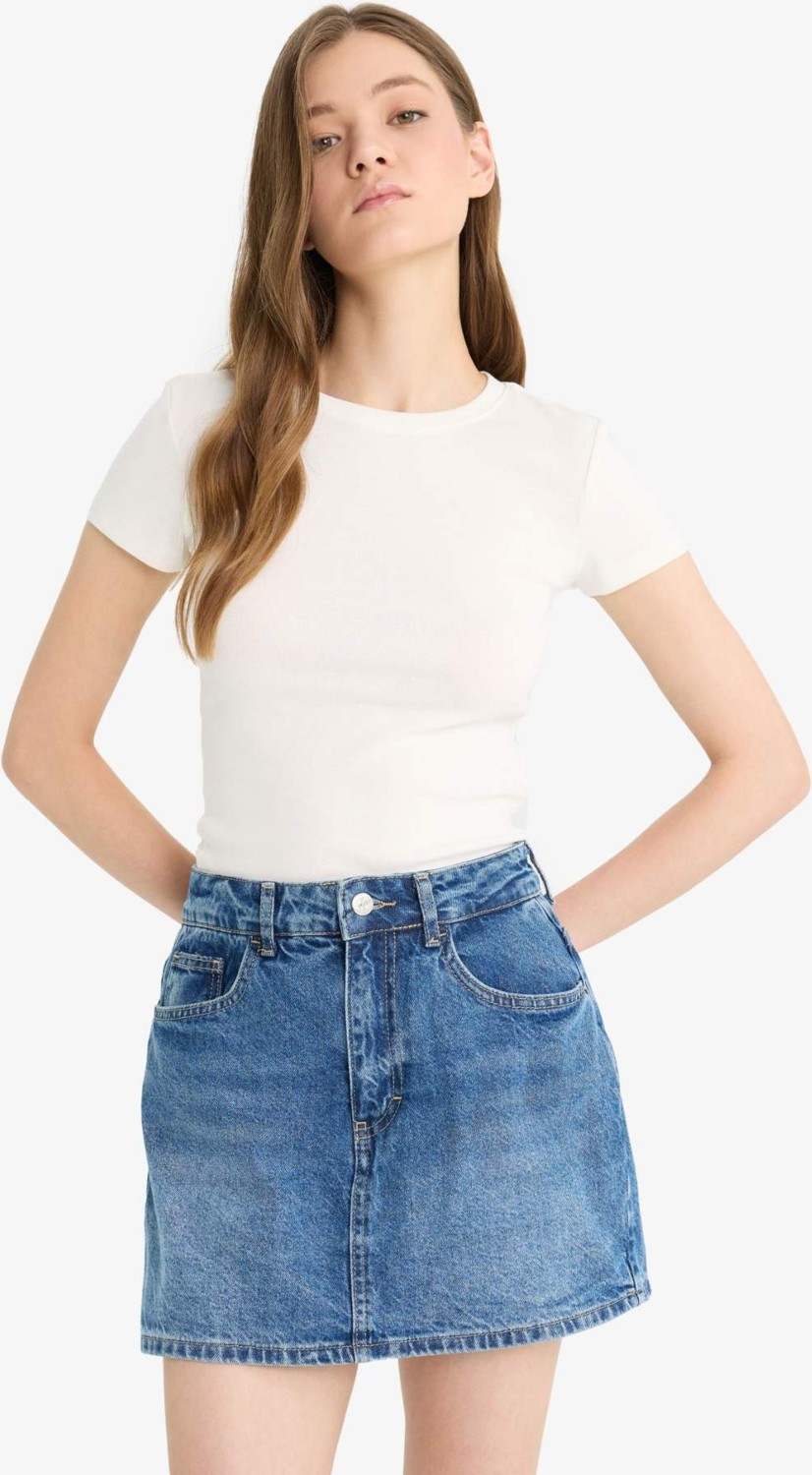 DeFacto Fitted Bisiklet Yaka Ribana Kısa Kollu Basic Tişört E0288AX25AU görsel 4