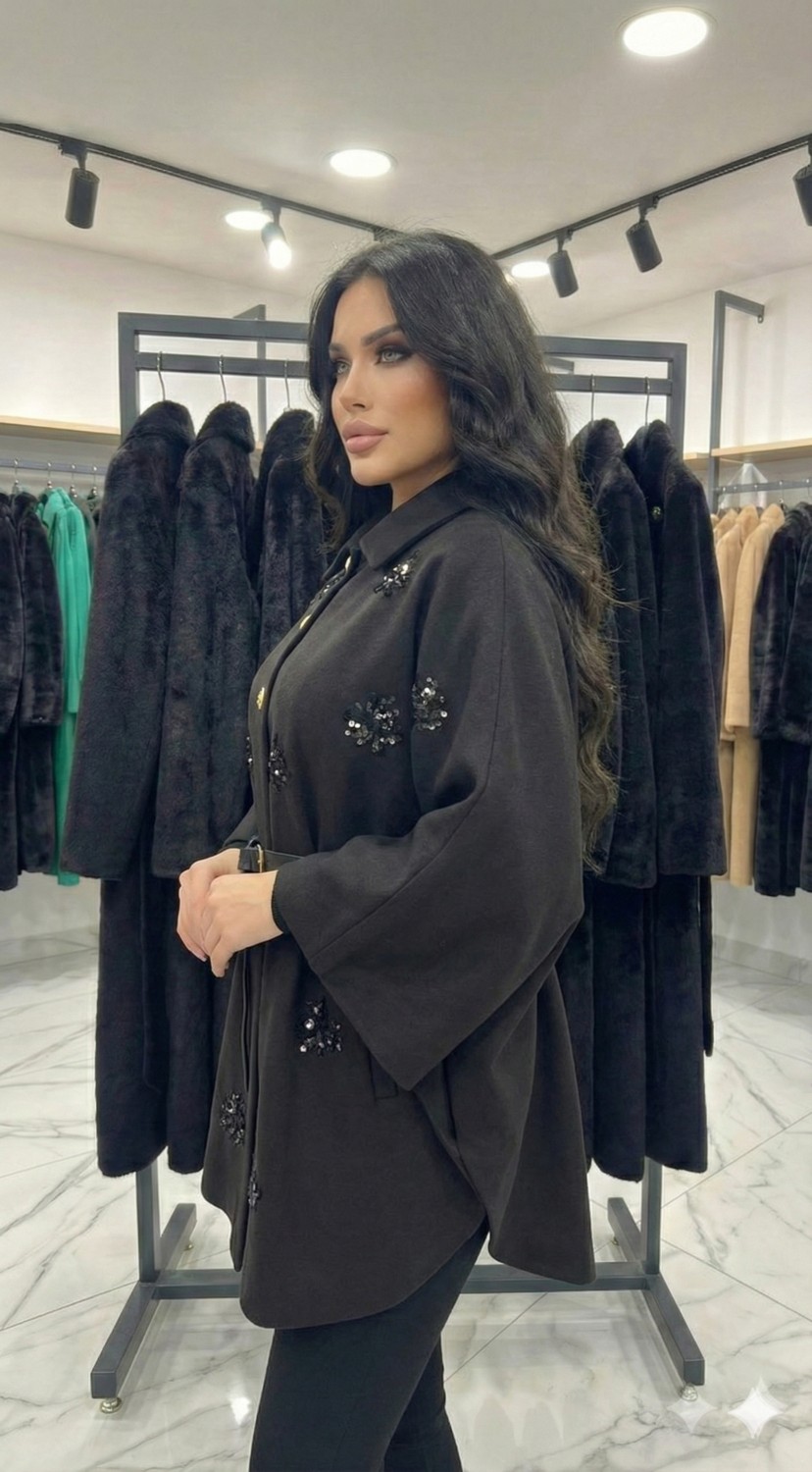 Ribana Classic Kadın Siyah Kemerli Nakışlı Gold Düğme Detaylı Kaşe Pelerin Panço Kaban D99775 görsel 2
