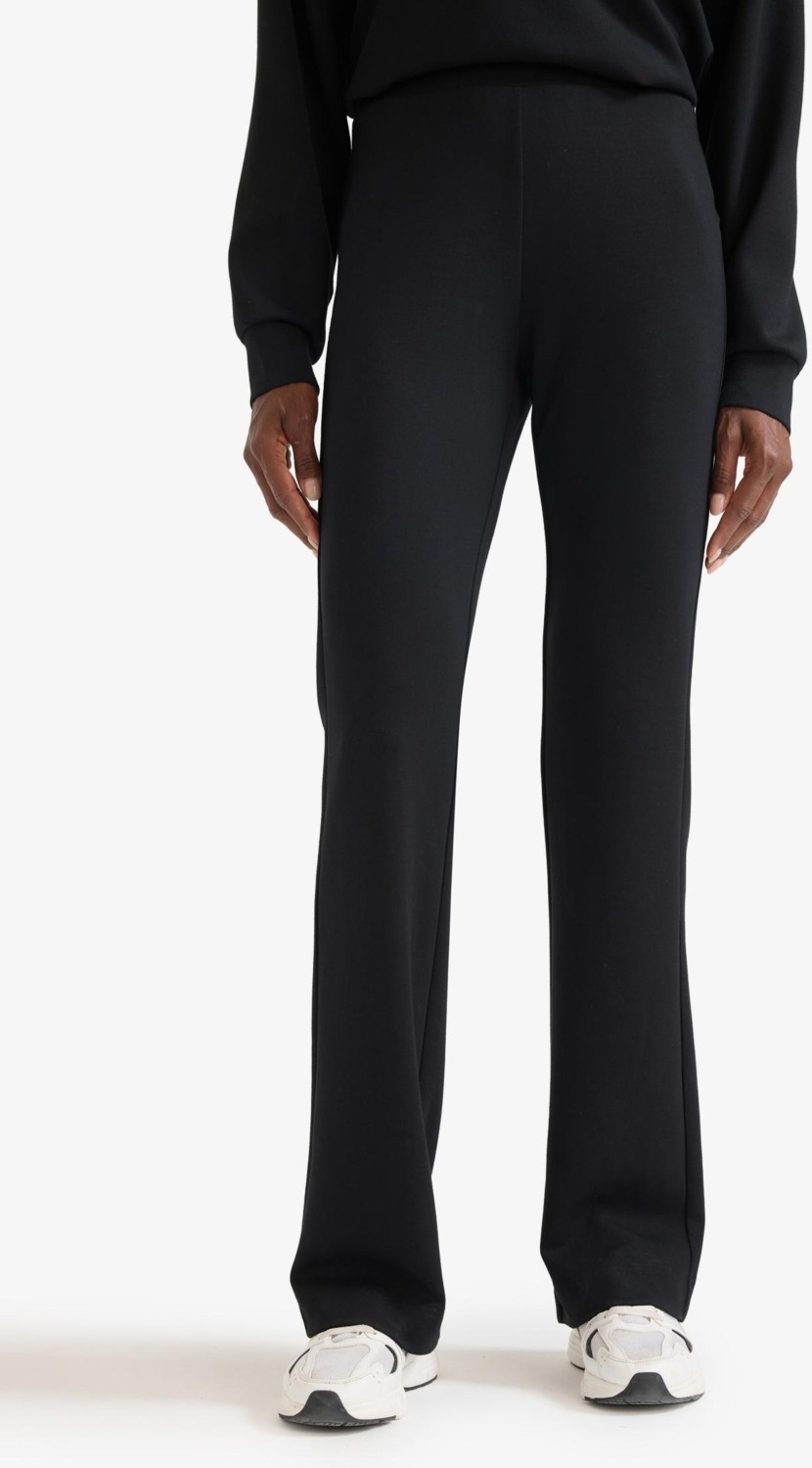 DeFacto Flare Fit İspanyol Paça Standart Boy Modal Soft Touch Pantolon E8957AX25AU görsel 5