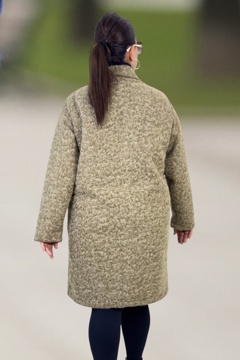 Yagmur Beren YAĞMURBEREN Büyük Beden Kadın Kaban %70 Yün %30 Polyester Düğmeli Cepli Orjinal Italyan Buklet Zra Model görsel 2