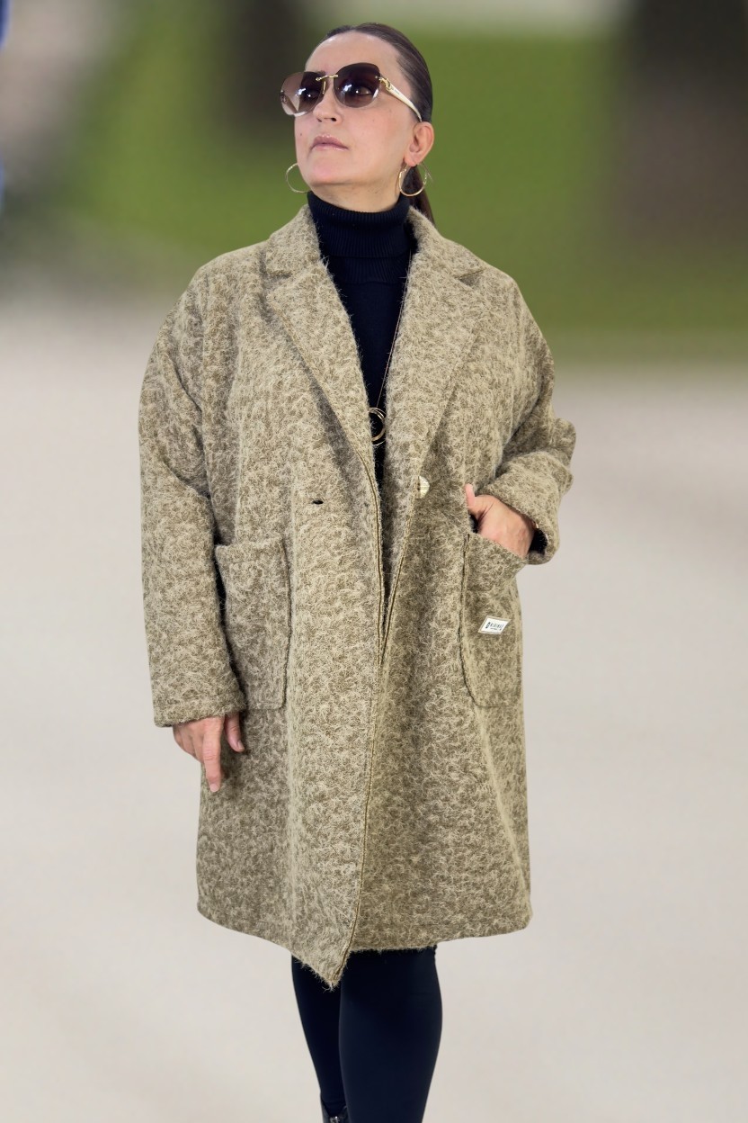 Yagmur Beren YAĞMURBEREN Büyük Beden Kadın Kaban %70 Yün %30 Polyester Düğmeli Cepli Orjinal Italyan Buklet Zra Model görsel 3
