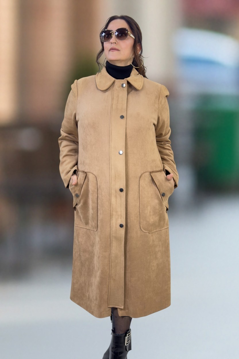 Yagmur Beren Çıt Çıt ve Fermuar Kapama Cepli Astarsız Büyük Beden Uzun Süet Ceket