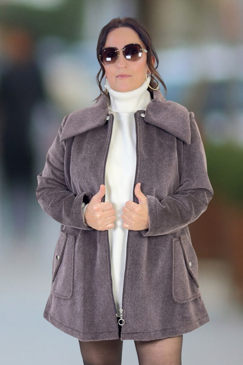 Yagmur Beren Fox Kumaş Fermuarlı Çıkartılabilir Yaka Detay Büyük Beden Kısa Kaban görsel 2