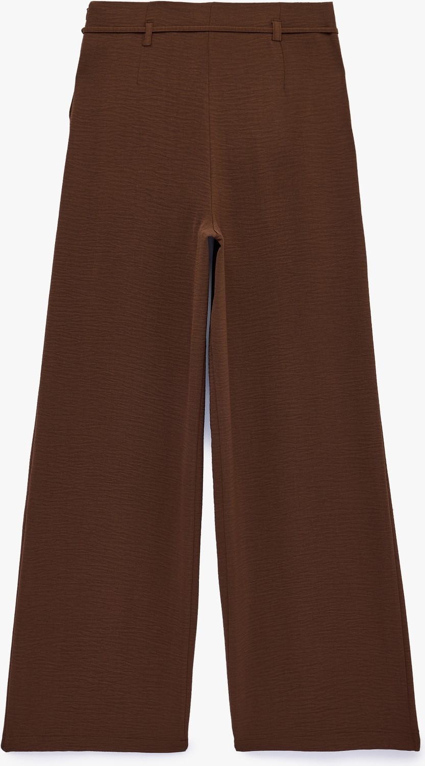 Koton Straight Fit Pileli Kemerli Geniş Paça Pantolon görsel 2