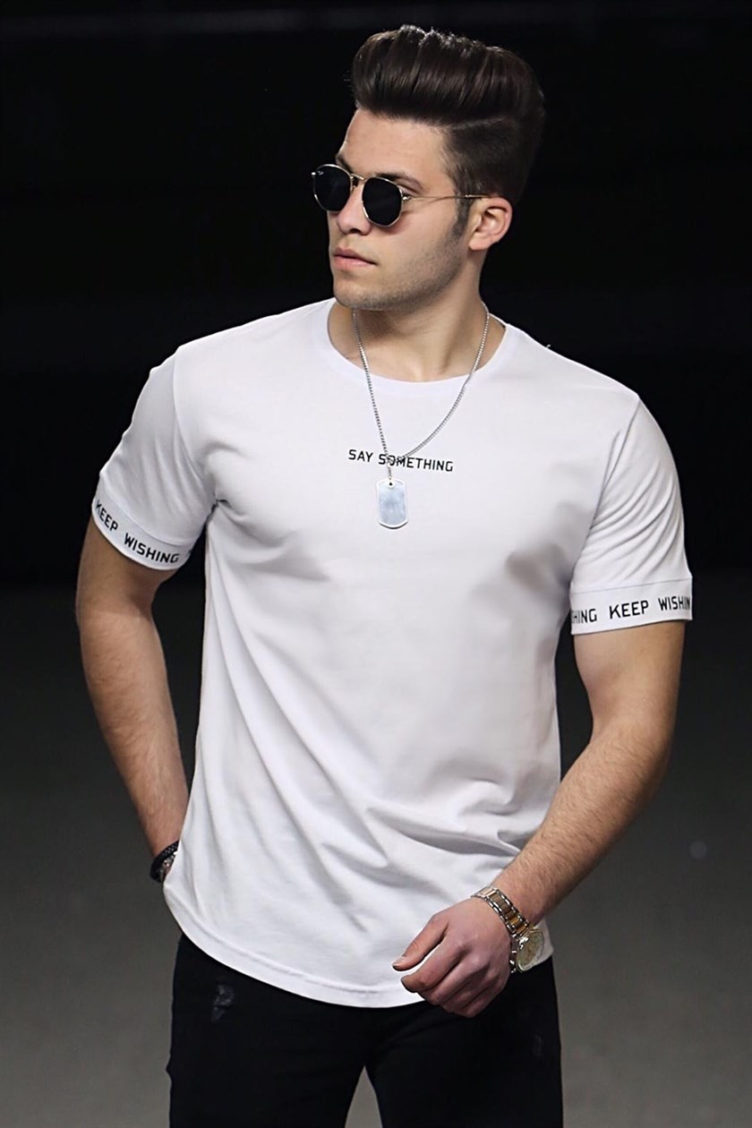 Madmext Beyaz Erkek T-Shirt Kısa Kol %100 Pamuk Slim Fit Model Yaz Sezonu