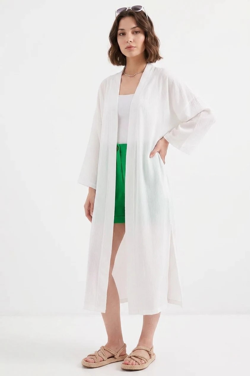 buğrahayalin Kadın V Yaka Kuşaklı Yırtmaçlı Beyaz Kimono görsel 3