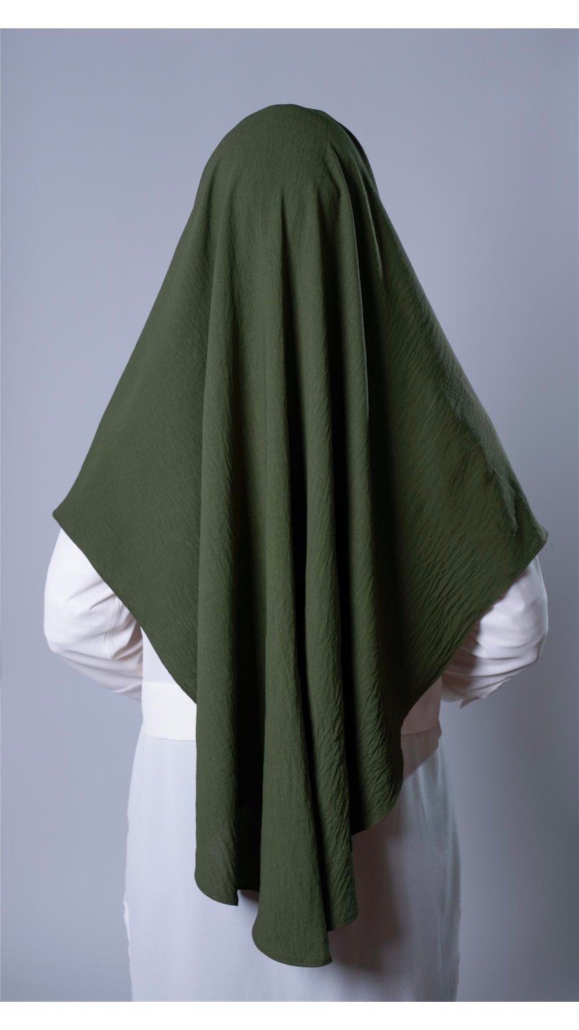 Hürrem Bone Lacivert Pratik Hazır Geçmeli Tesettür Eşarp Aerobin Kumaş Düz Hijab 2309_02 görsel 4