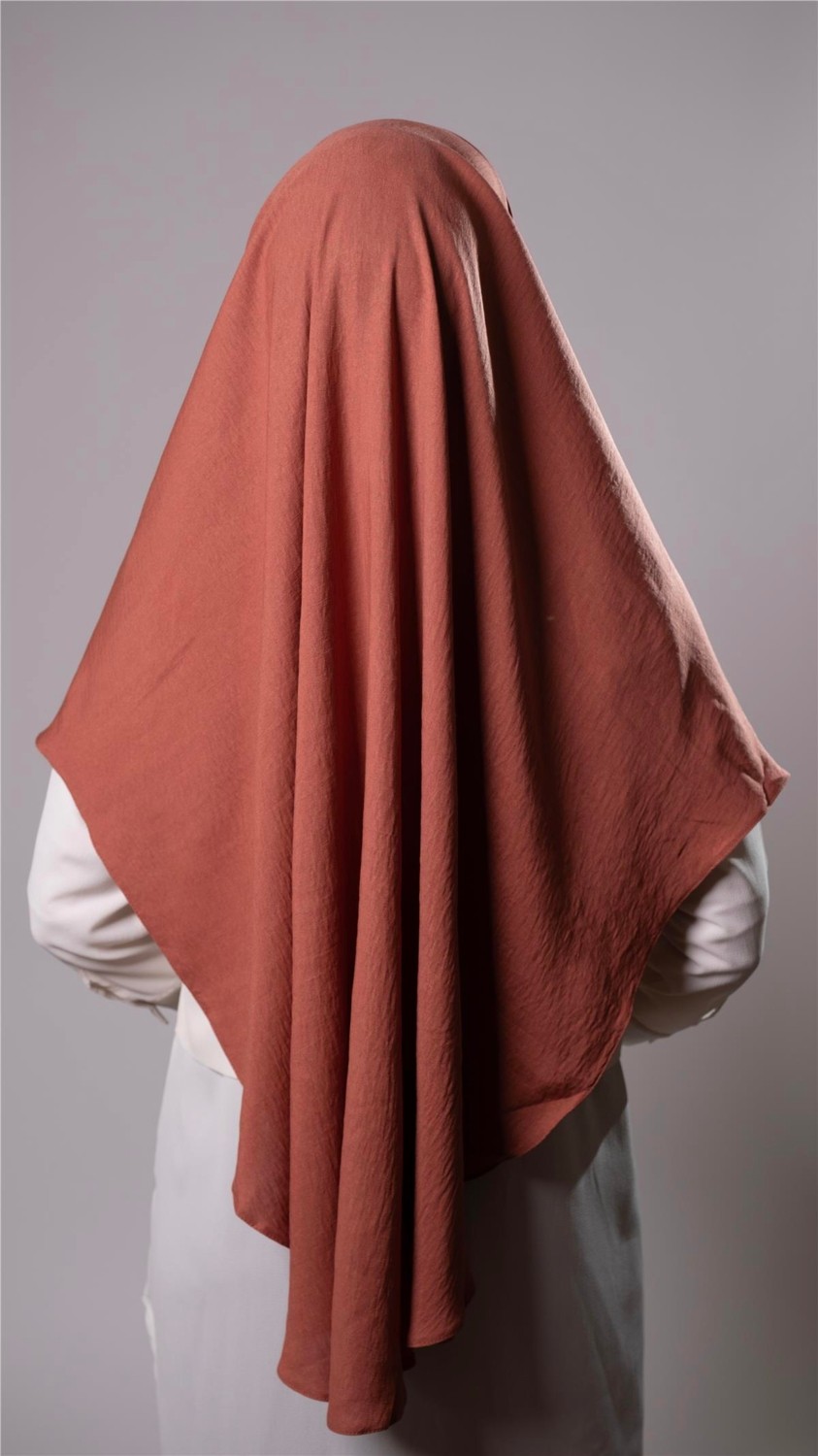 Hürrem Bone Taba Pratik Hazır Geçmeli Tesettür Eşarp Pamuk Caz Kumaş Düz Hijab 2306_33 görsel 3