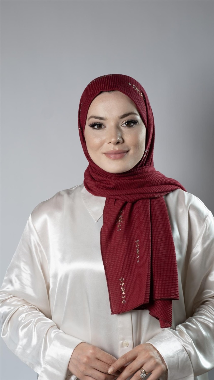 Hürrem Bone Bordo Pratik Hazır Geçmeli Tesettür Şal Örme Kumaş Taşlı Yıldız Desenli 2118Y_16 görsel 8