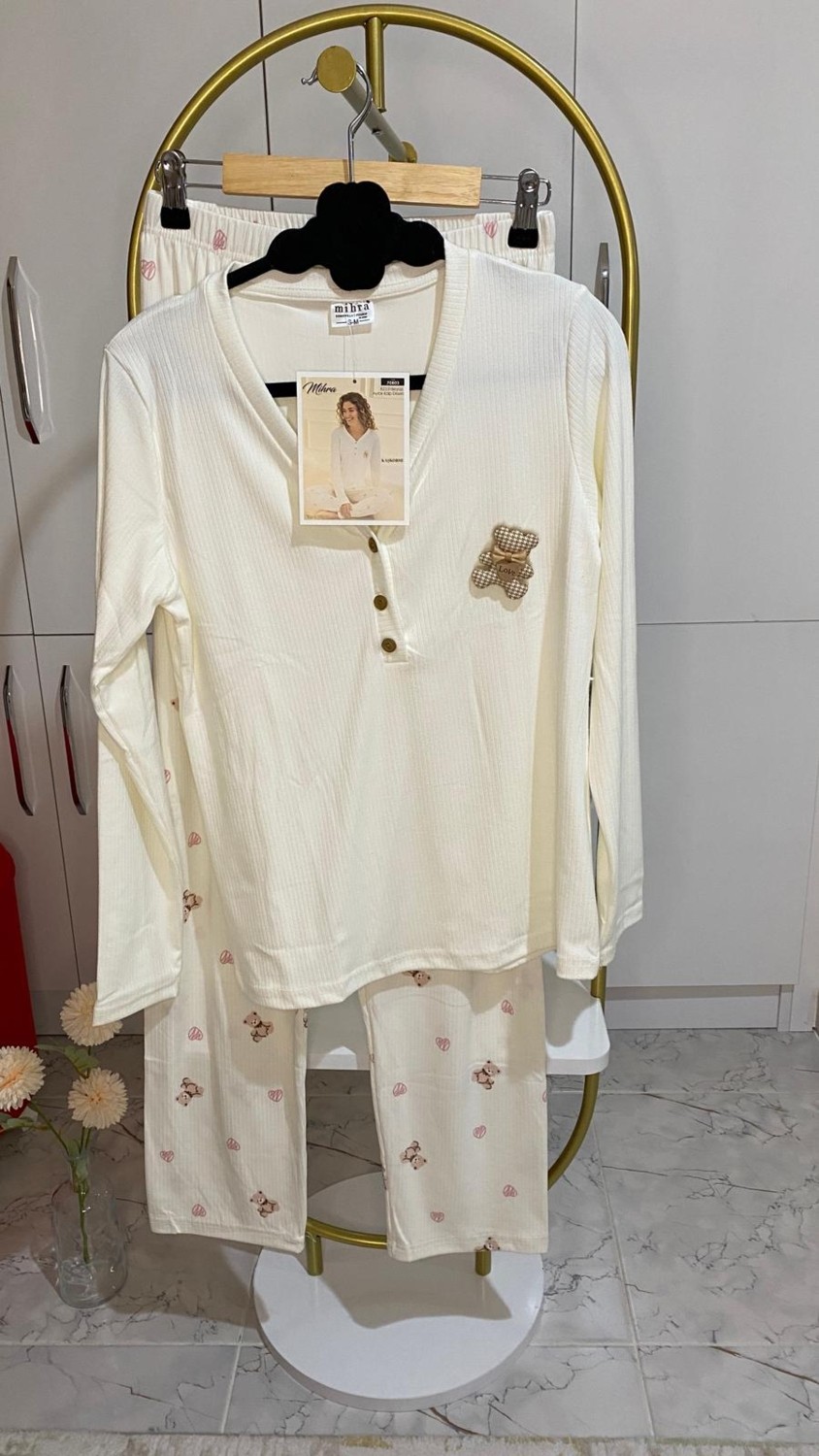 Bercan Baby Kaşkorse Patlı Düğmeli Pijama Takımı( DAR KALIPTIR 1 BEDEN BÜYÜK TERCİH EDİLEBİLİR) görsel 4