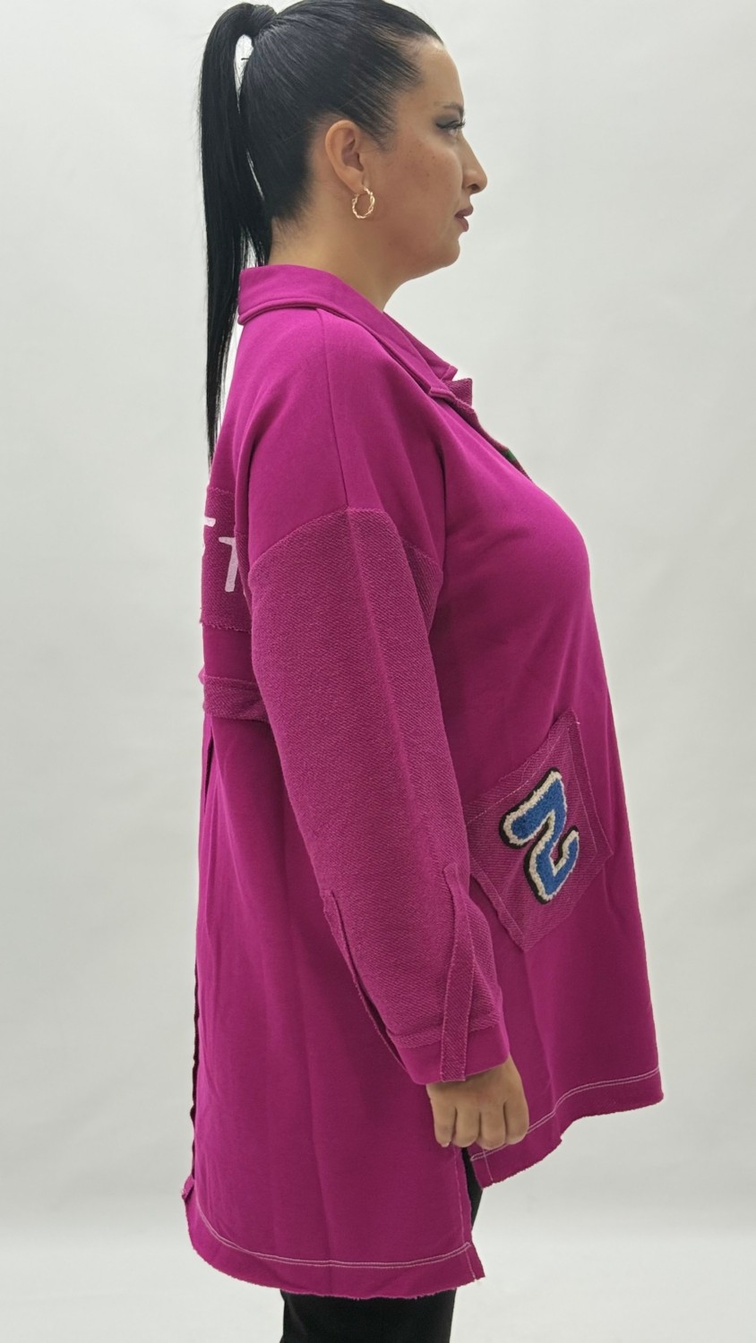 AlanyaXXL Büyük Beden Yakalı Cepli Sloganlı Uzun Kol Oversize Viskon Kadın Tunik Sweatshirt görsel 3