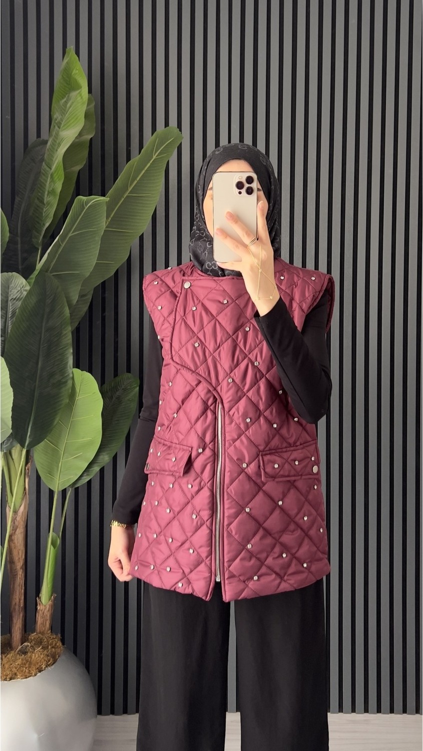 Molly Nelly Kadın Şık Taş Detaylı Astarlı Kapitone Midi Yelek görsel 2