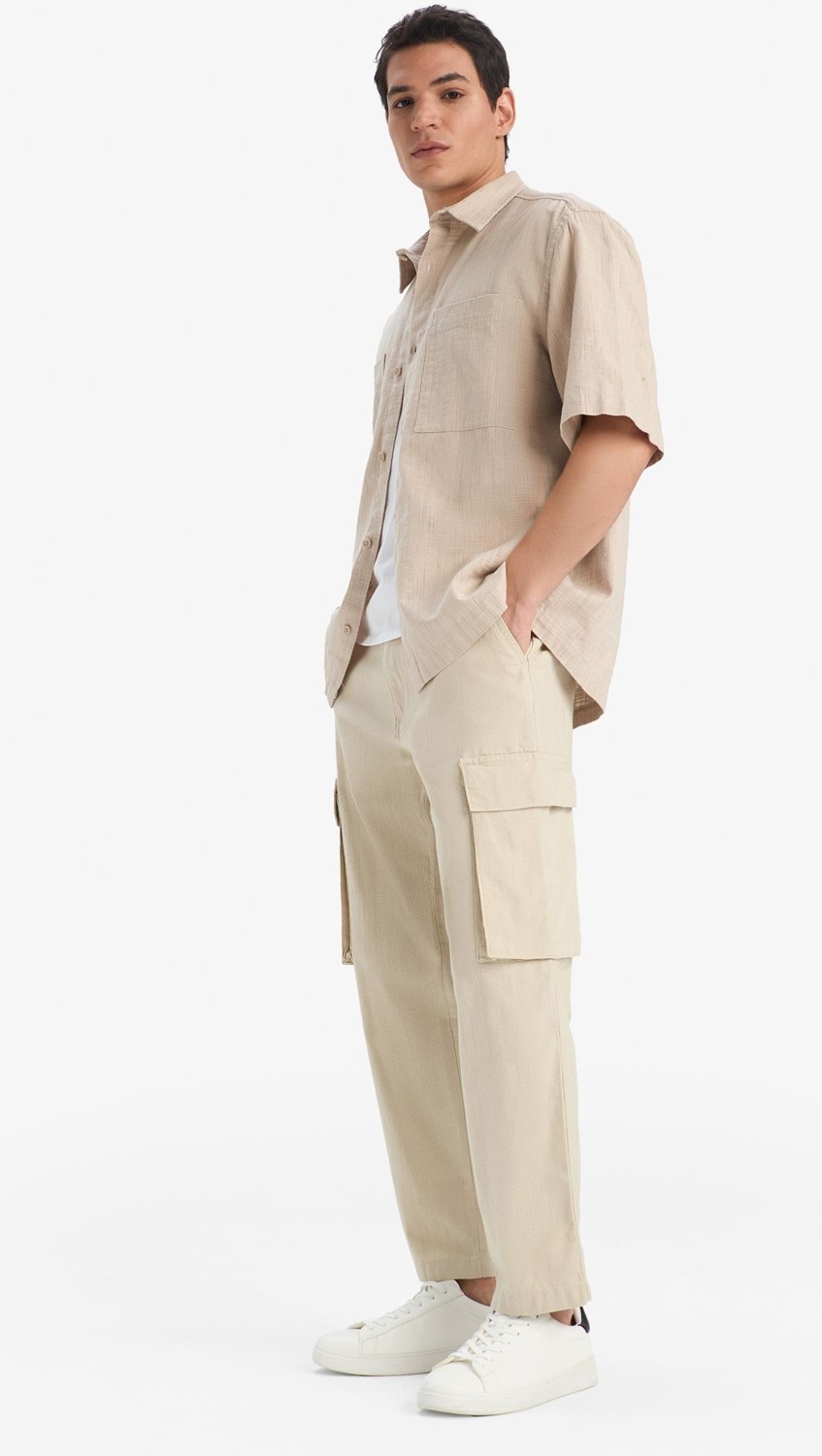 DeFacto %100 Pamuk Wide Leg Kargo Cepli Keten Görünümlü Yazlık Pantolon B9407AX25SP görsel 2