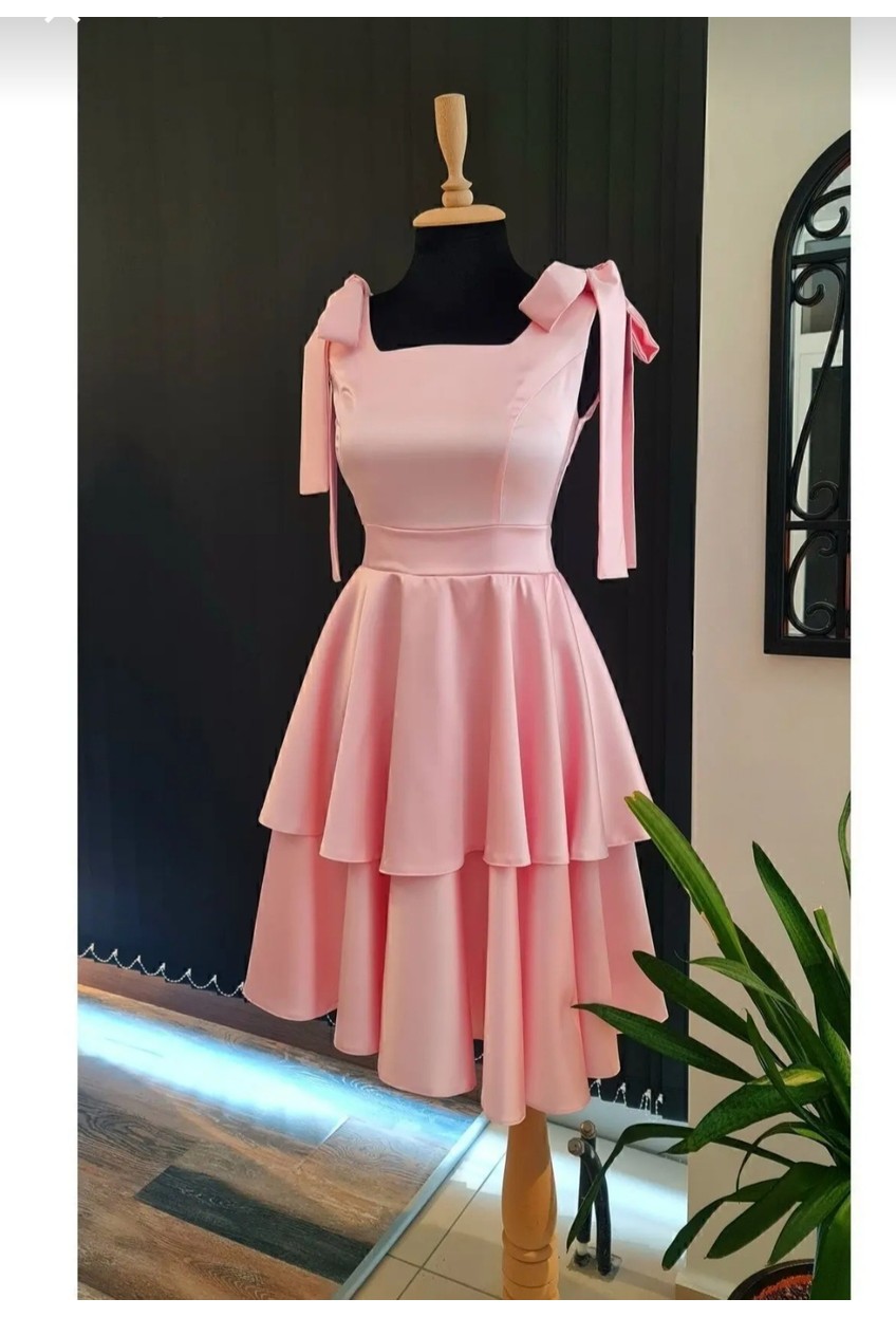 Moda Makko Lacivert Saten Kumaştan Katkat Etekli Kareyaka Mini Boy Mezuniyet Elbisesi görsel 3