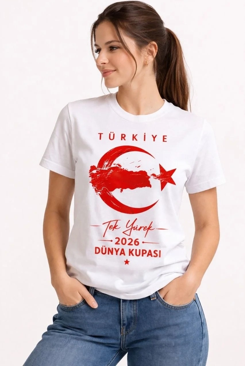Tarz Yeri Kadın Türkiye Ay Yıldız 2026 Dünya Kupasi Taraftar Forma T-Shirt - Beyaz