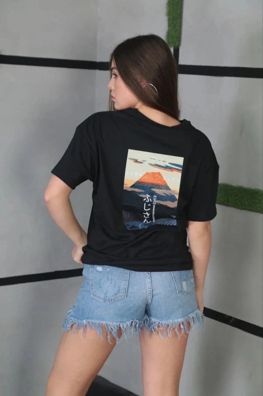 Tarz Yeri Kadın Bisiklet Yaka Baskılı Kısa Kol Oversize T-Shirt - Siyah görsel 2
