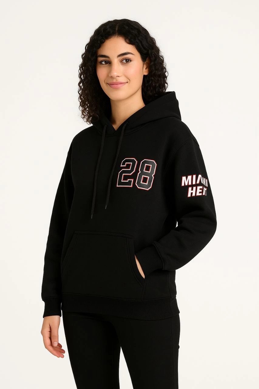 Tarz Yeri Kadın 3 Iplik Pamuklu Kapüşonlu Kanguru Cepli Baskılı Hoodie Sweatshirt - Siyah görsel 4