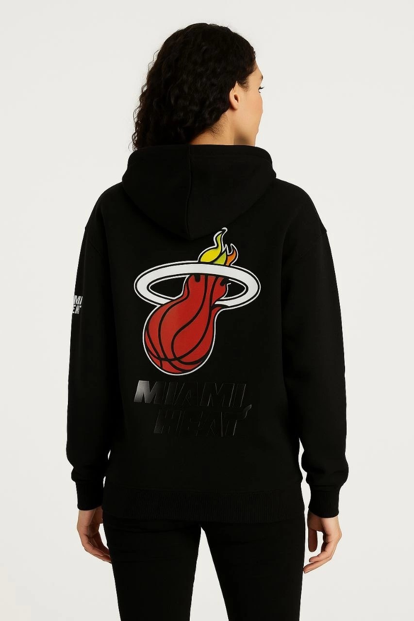 Tarz Yeri Kadın 3 Iplik Pamuklu Kapüşonlu Kanguru Cepli Baskılı Hoodie Sweatshirt - Siyah görsel 5