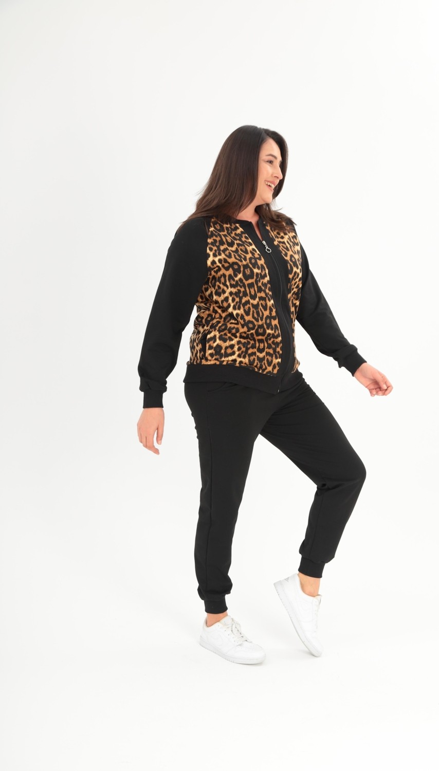 Şans Kadın Büyük Beden Siyah Ön Fermuarlı Leopar Detaylı Eşofman Takım 65N38696 görsel 2