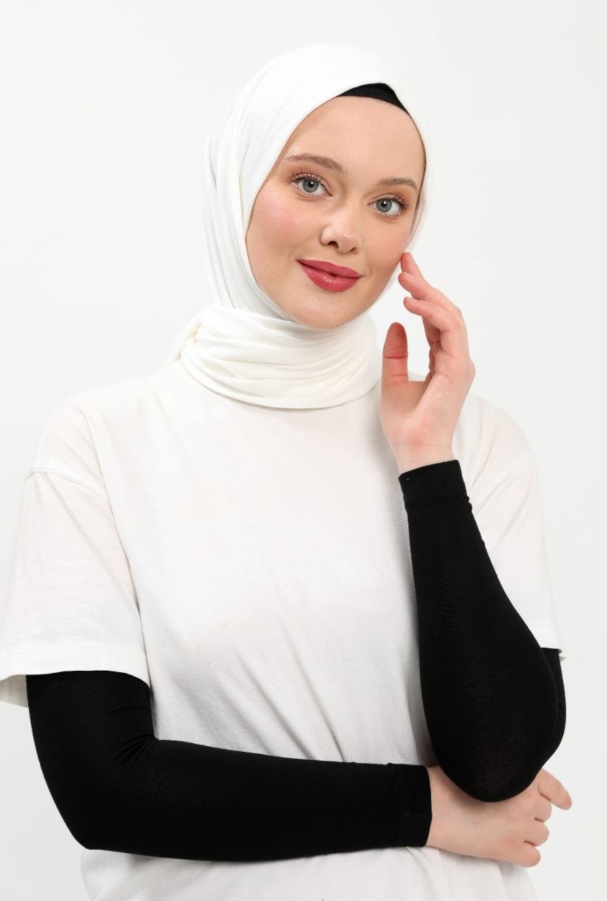 İhvan Online Düz Dikişsiz Pratik Likralı Tesettür Penye Namaz Kolluğu Krem görsel 7