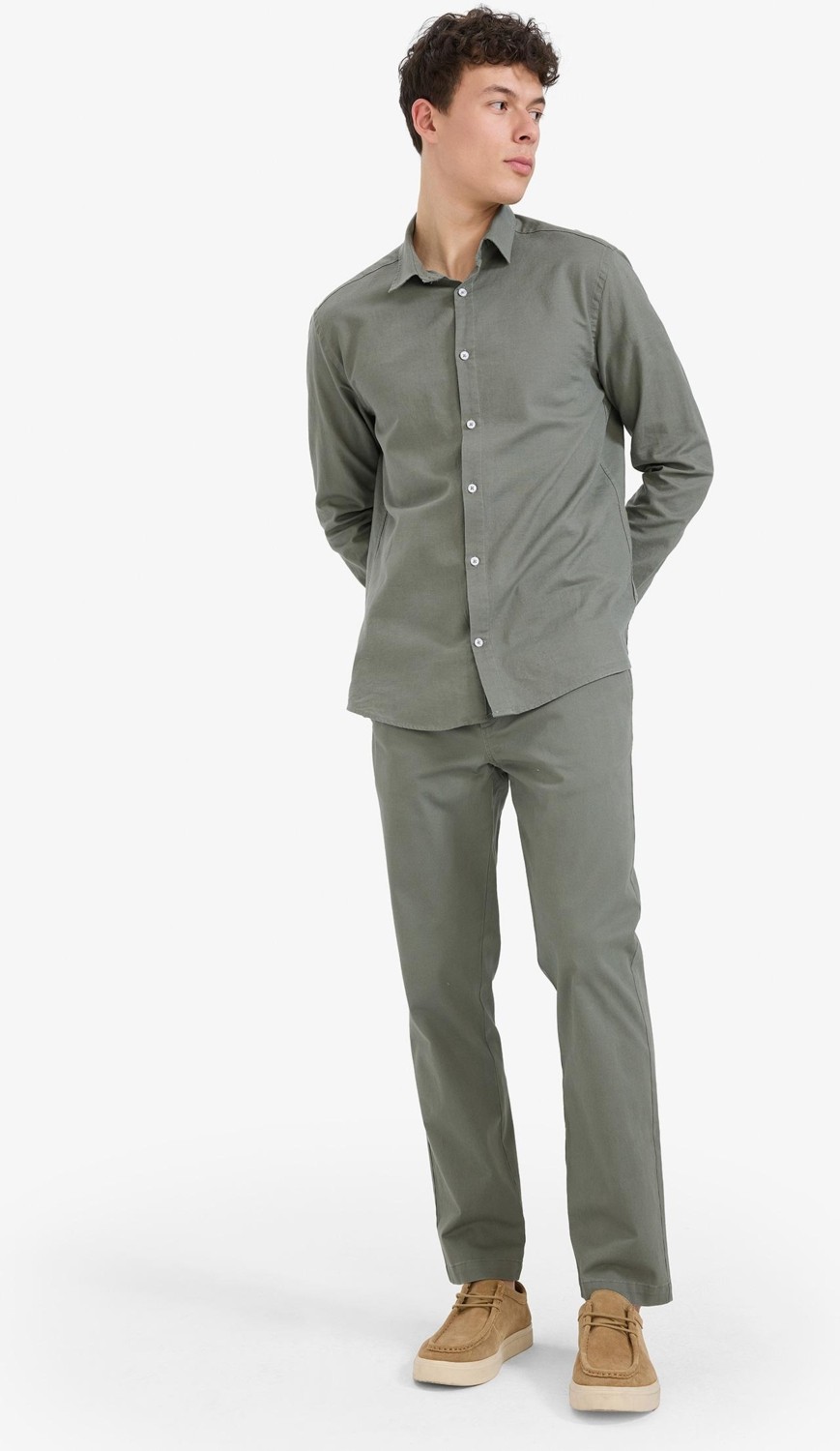 DeFacto Regular Fit Normal Kesim Cepli Düz Paça Chino Pantolon D7349AX25AU