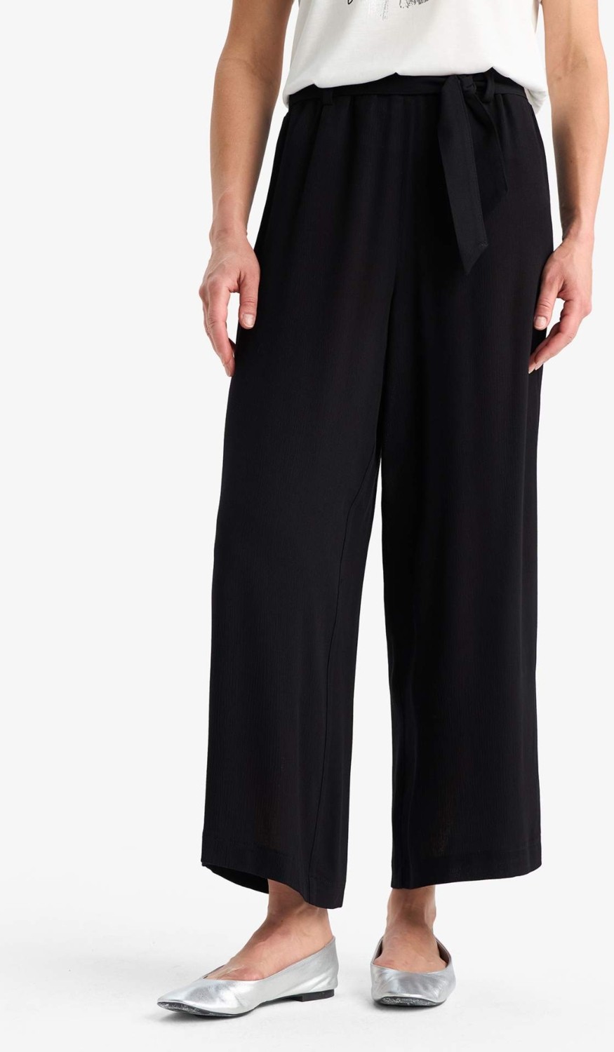 DeFacto Culotte Geniş Paça Krinkıl Viskon Pantolon C9565AX25SM