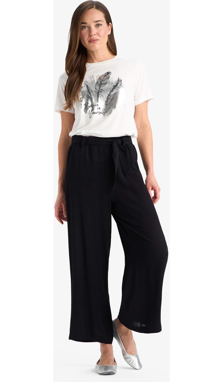 DeFacto Culotte Geniş Paça Krinkıl Viskon Pantolon C9565AX25SM görsel 2