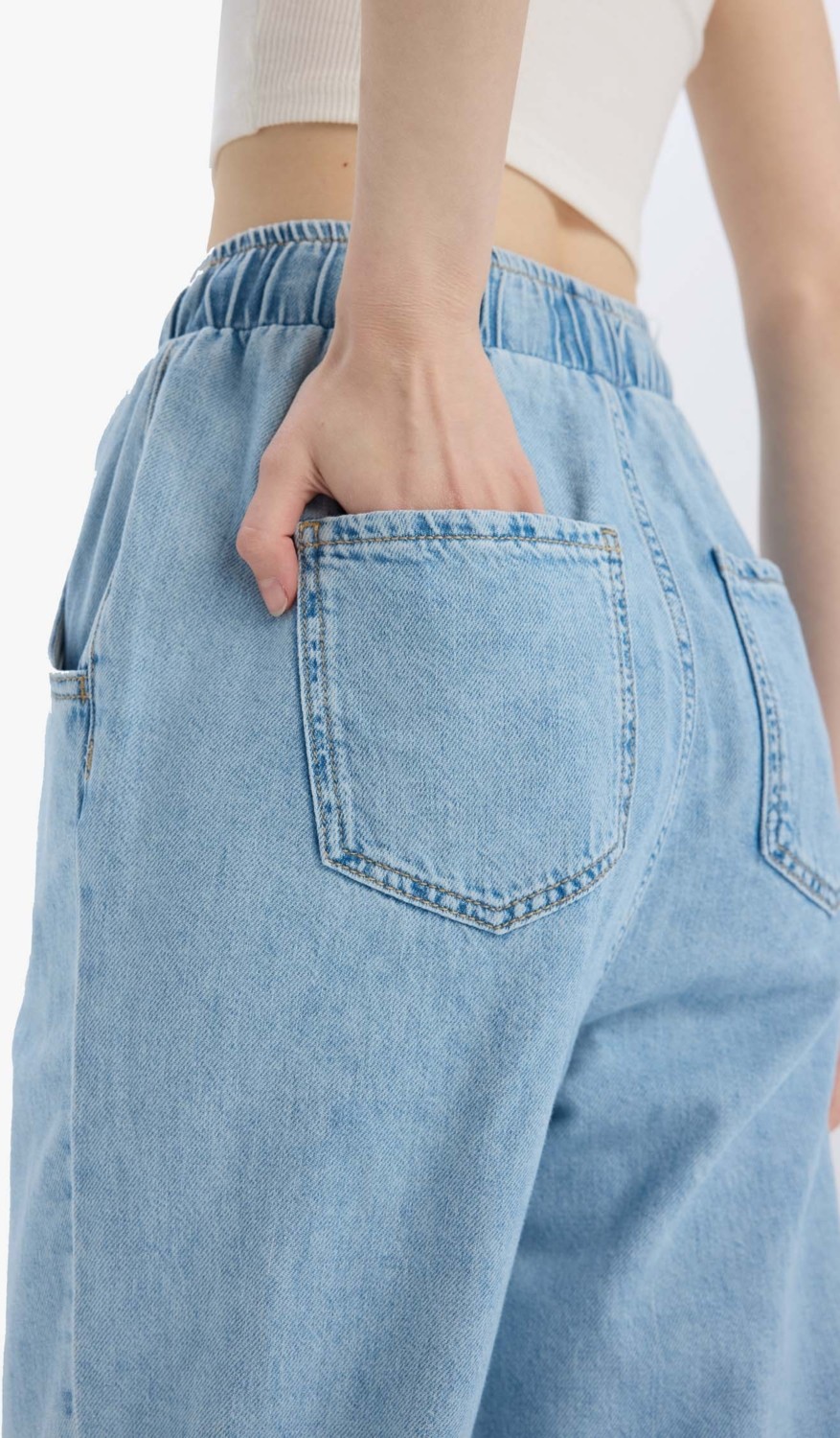 DeFacto Pull On Paperbag Yüksek Bel Düz Paça Uzun Yumuşak Jean Pantolon E0733AX25SM görsel 6