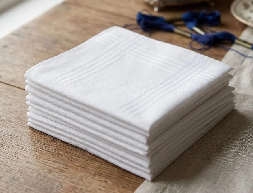 Biçomi Bicomi %100 Pamuk Nefes Alabilen Cilt Dostu Klasik Cep Mendili Seti (12'li Paket, 30X30 Cm)
